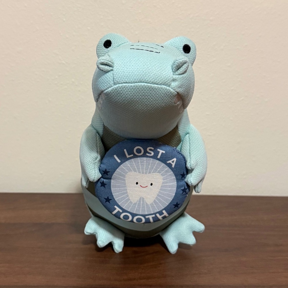 Pillowfort Alligator Tooth Fairy Plush Kids Blue NWT Stripe Dinosaur Toy